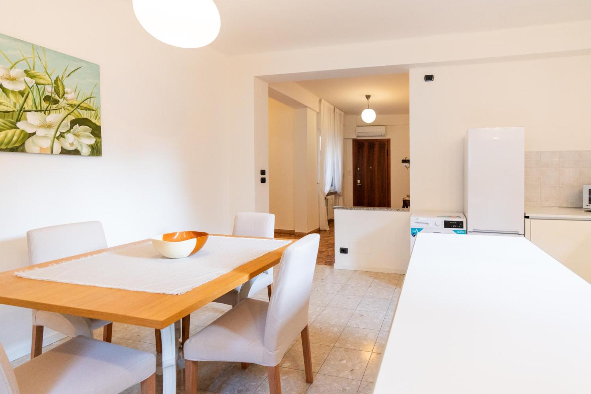 Domus Verona - Elegante Residenza Con Affaccio Su Porta Leoni Værelse billede